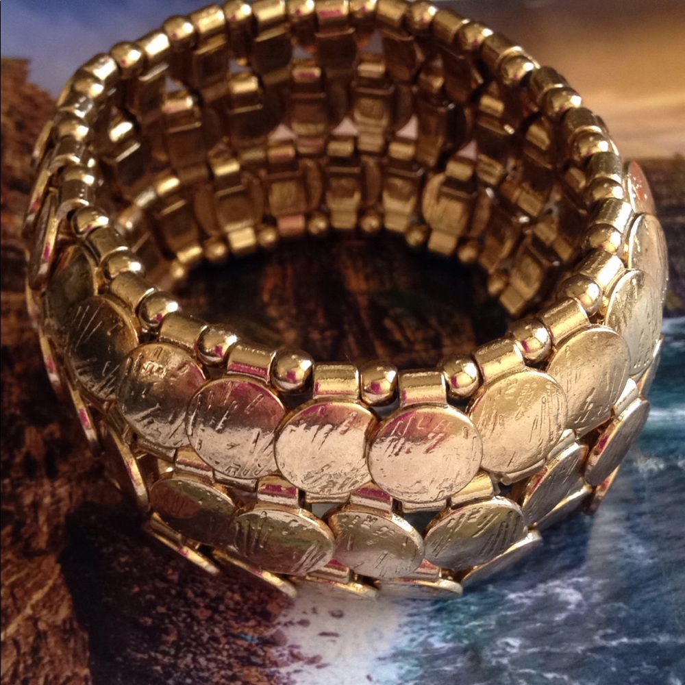 Big gold elastic bracelet bangle Chico's